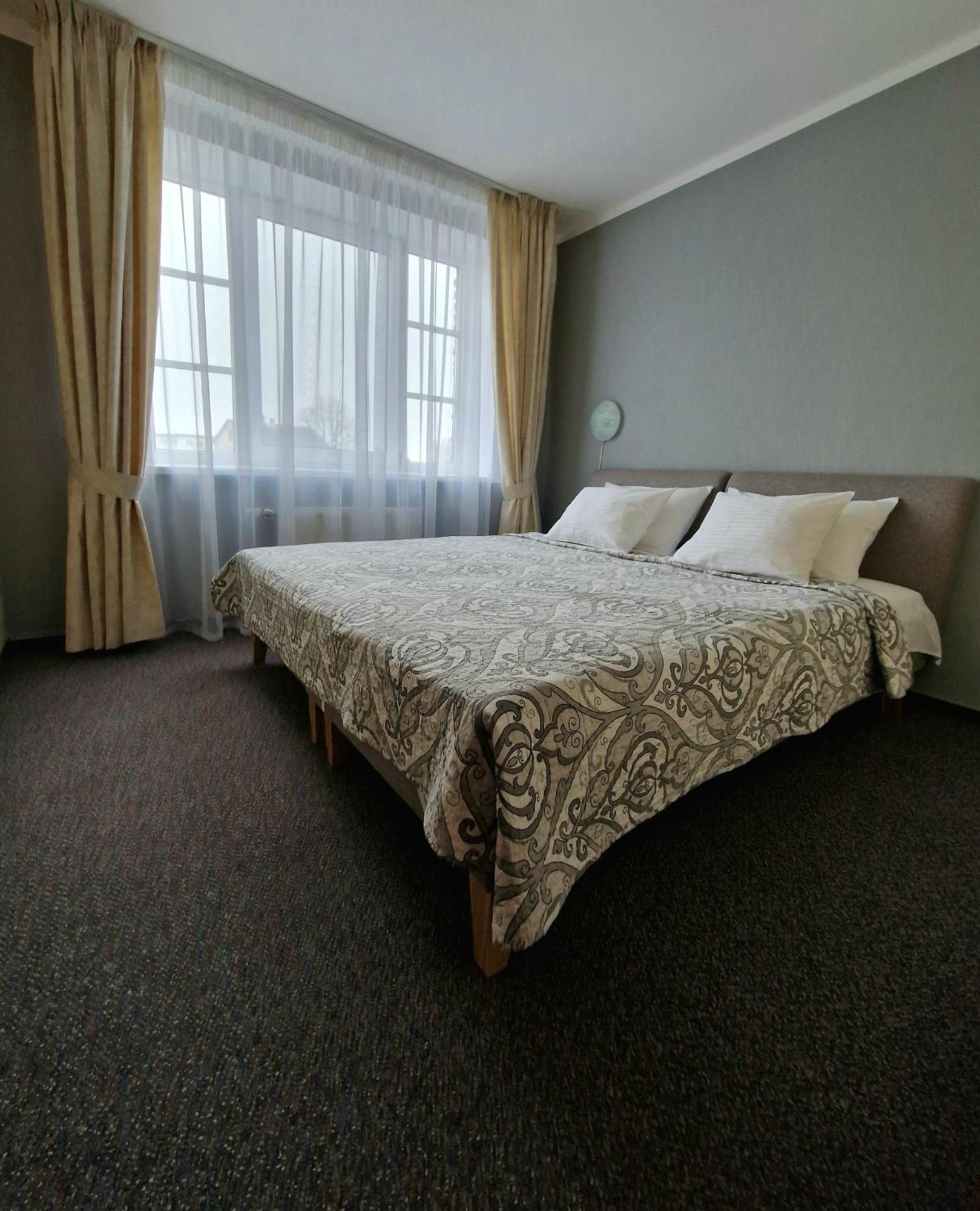 Hotel Linda Liepaja Exterior photo